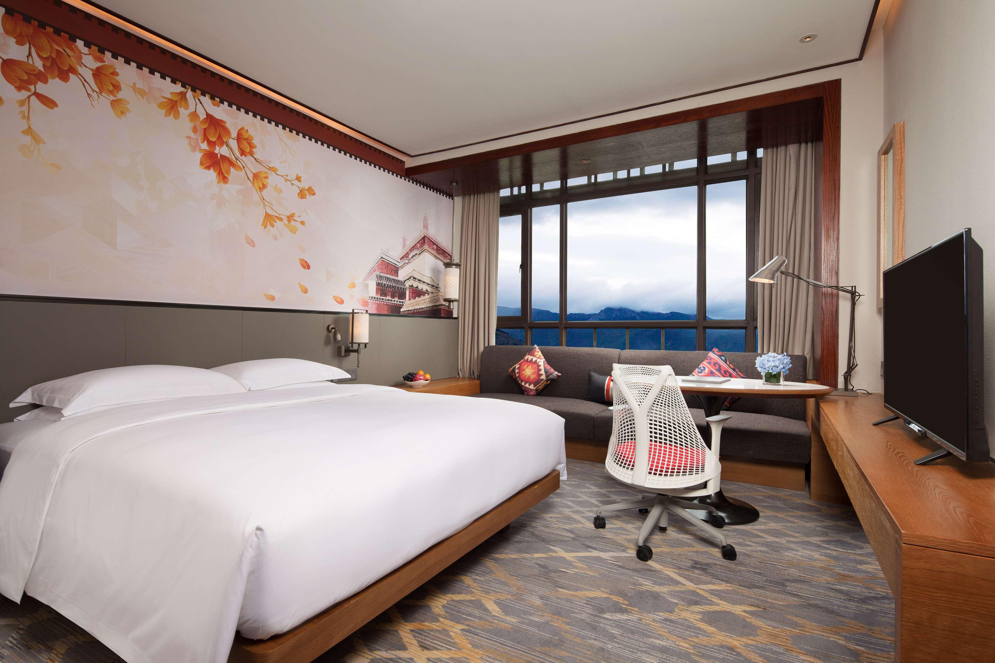 Hilton Garden Inn Shangri-La Eksteriør billede